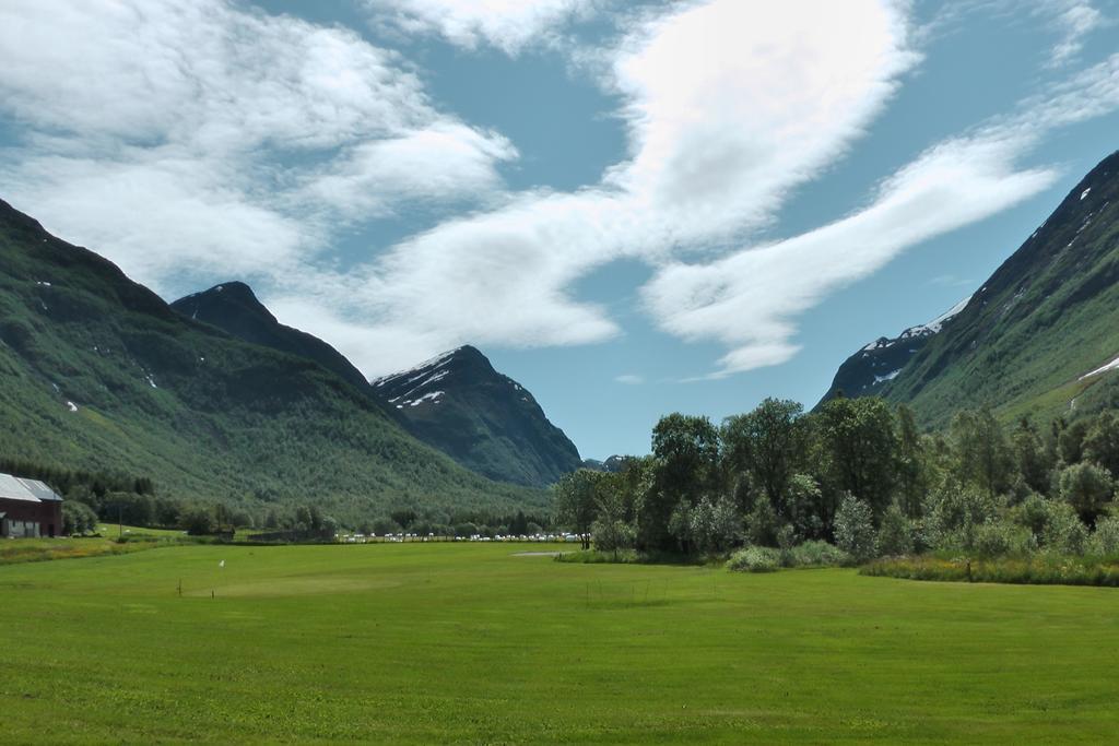 Overvoll Farm สตรานดา ภายนอก รูปภาพ